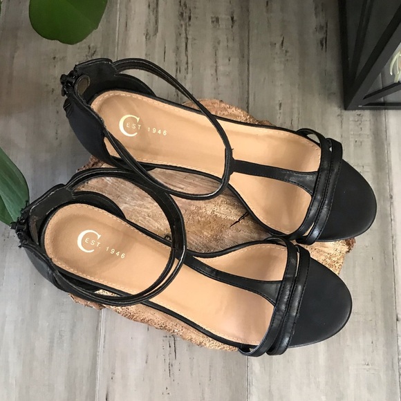 Black Heels - Picture 4 of 7